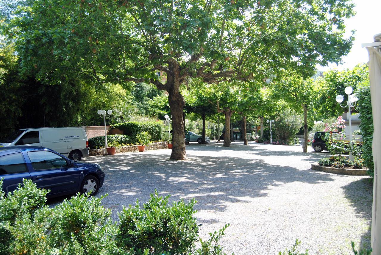 Hotel Astoria Montecatini Terme Exterior foto